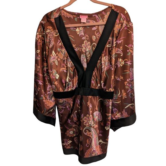She's Cool Women's 3X Red Pink Kimono Inspired Blouse V-Neck Floral Paisley - Picture 1 of 9